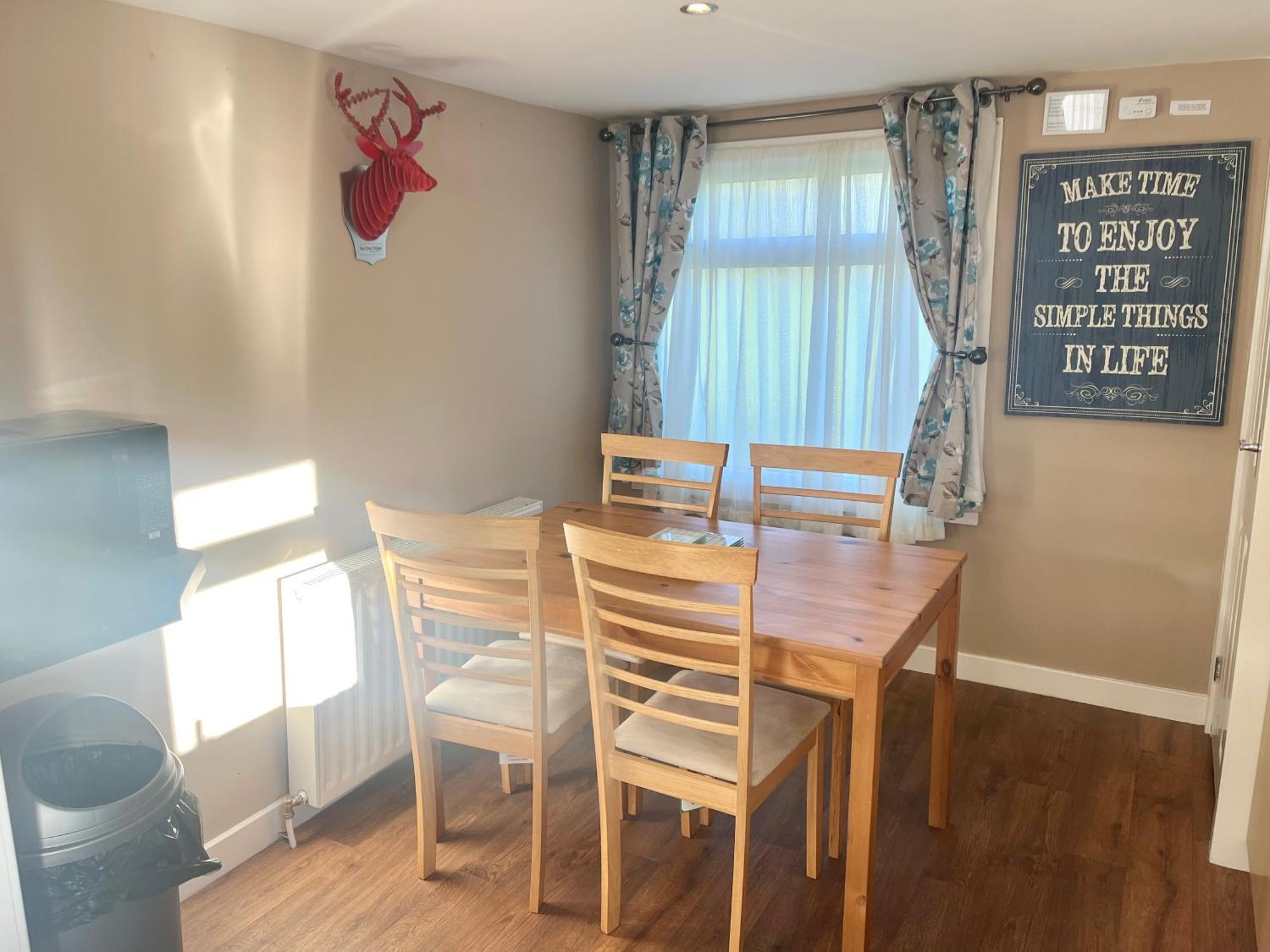 2 Bedroom Self-Catering Chalet Stepps Luaran gambar