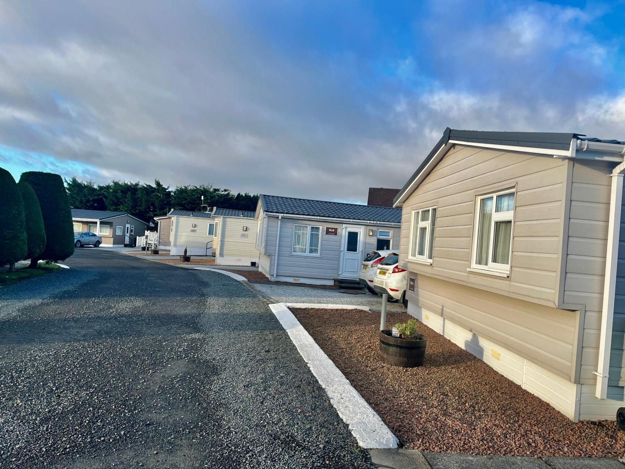 2 Bedroom Self-Catering Chalet Stepps Luaran gambar